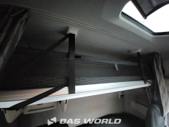 DAF XF 480 4X2 トラクターユニット