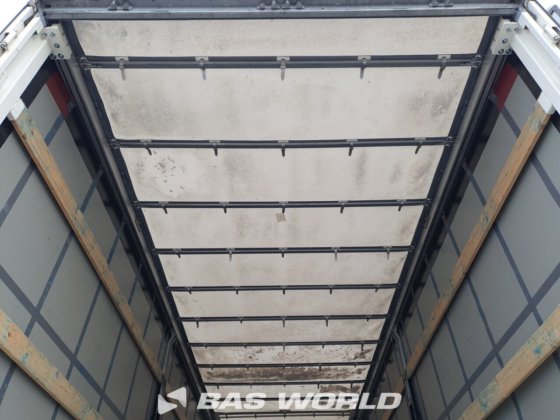 Wecon 交换车身半拖车