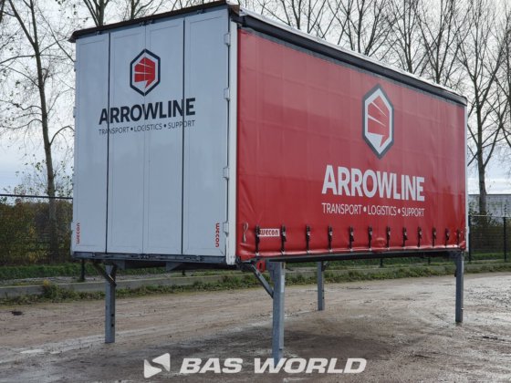 Wecon 交换车身半拖车