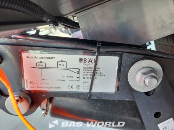 イヴェコ デイリー 35S16 カーテンサイド