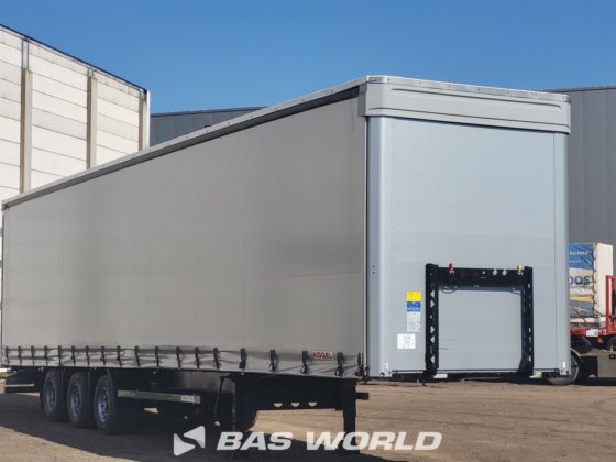 ケーゲル・カーテンサイド・セミトレーラー