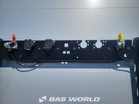 柯格尔帘边半挂车