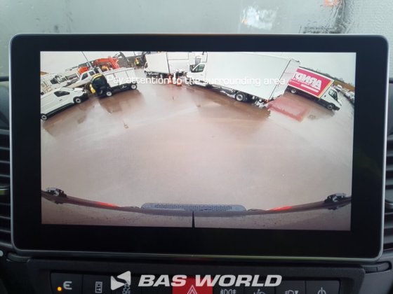 イヴェコ・デイリー 35S18 クローズド・ボックス・バン