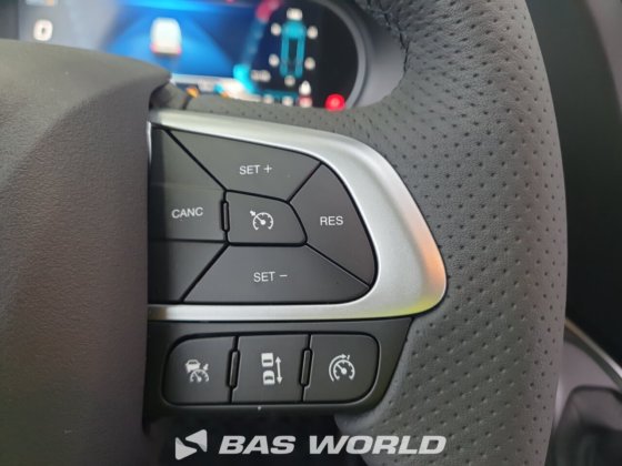 イヴェコ・デイリー 35S18 クローズド・ボックス・バン