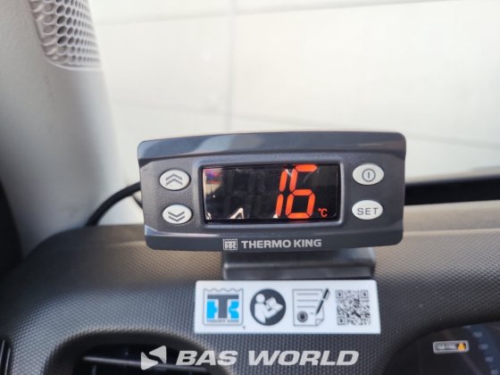 イヴェコ・デイリー 35S18 冷蔵車