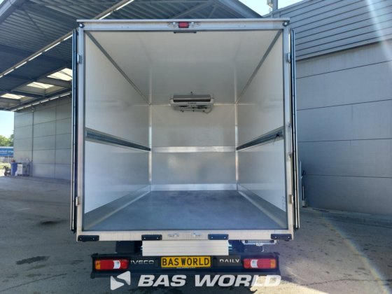 イヴェコ・デイリー 35S18 冷蔵車