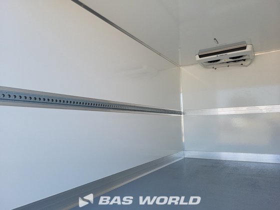 イヴェコ・デイリー 35S18 冷蔵車