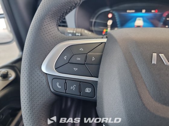 イヴェコ・デイリー 35S18 冷蔵車