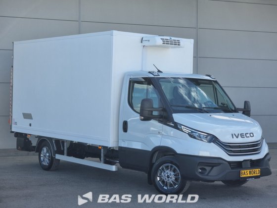イヴェコ・デイリー 35S18 冷蔵車