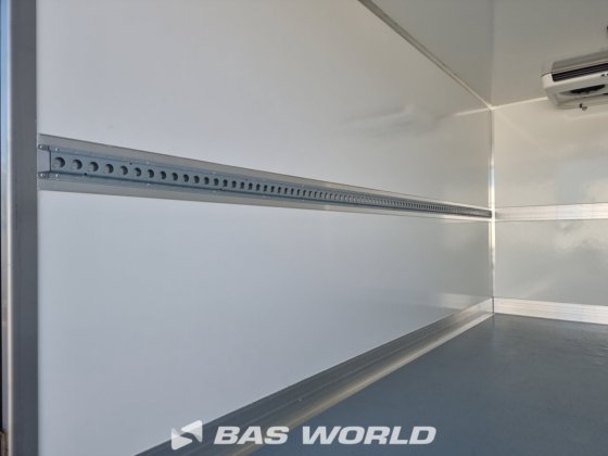 イヴェコ・デイリー 35S18 冷蔵車