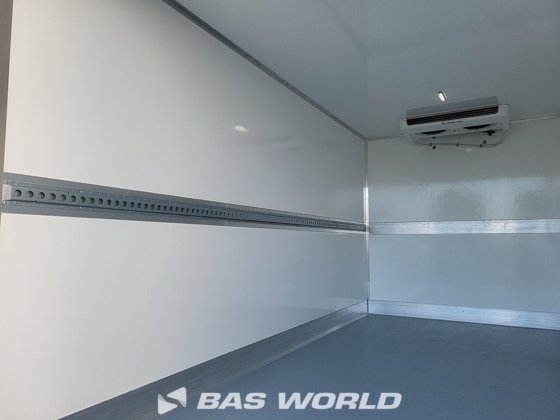 イヴェコ・デイリー 35S18 冷蔵車