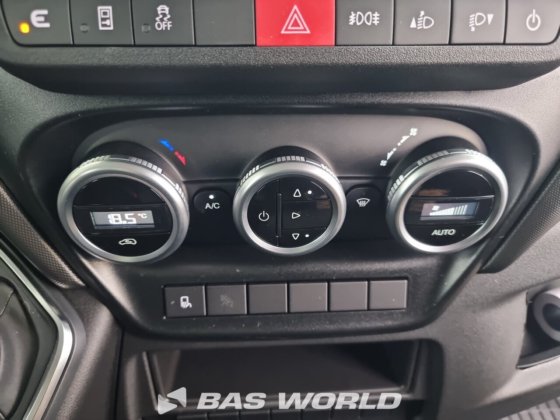 イヴェコ・デイリー 35S18 冷蔵車