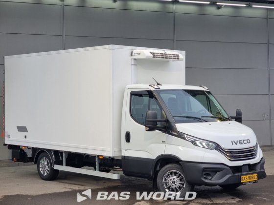 イヴェコ・デイリー 35S18 冷蔵車
