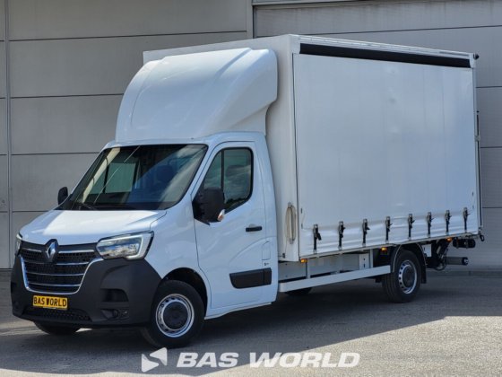 雷诺大师 165PK 窗帘边