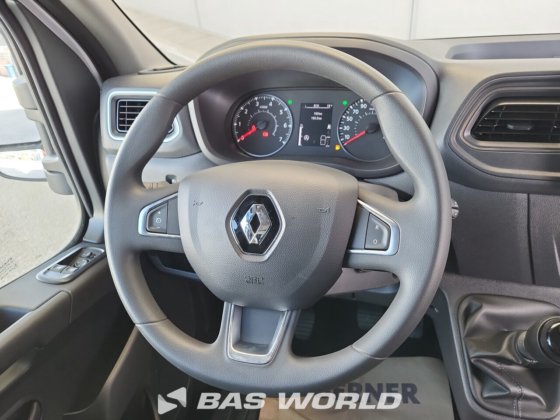 雷诺大师 165PK 窗帘边