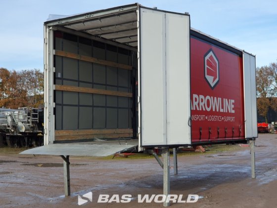 Wecon 帘式半拖车