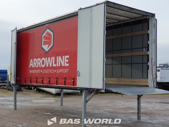 Wecon 帘式半拖车