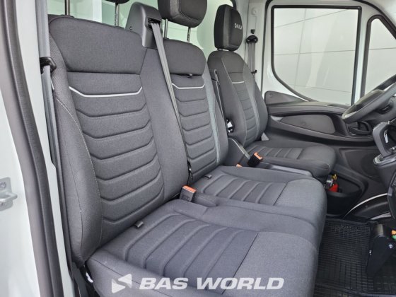 イヴェコ・デイリー 35S18 冷蔵車