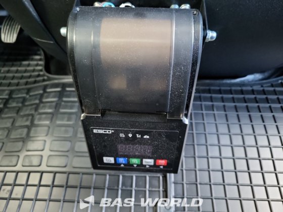 イヴェコ・デイリー 35S18 冷蔵車