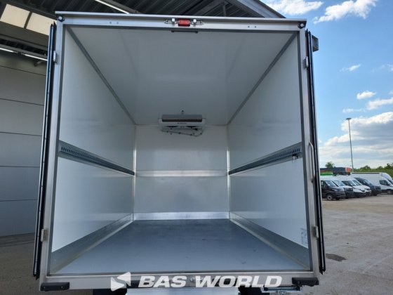 イヴェコ・デイリー 35S18 冷蔵車