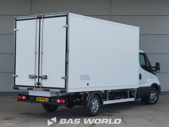 イヴェコ・デイリー 35S18 冷蔵車