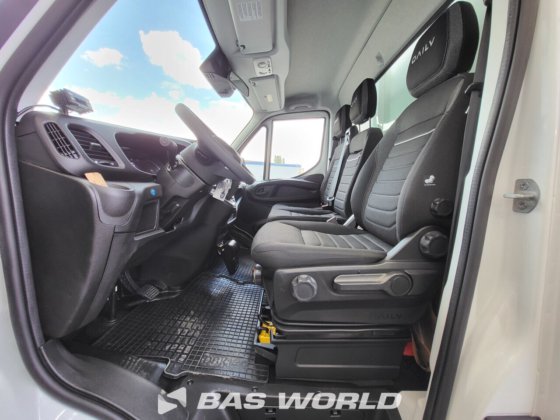 イヴェコ・デイリー 35S18 冷蔵車