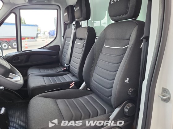 イヴェコ・デイリー 35S18 冷蔵車