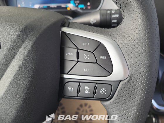 イヴェコ・デイリー 35S18 冷蔵車