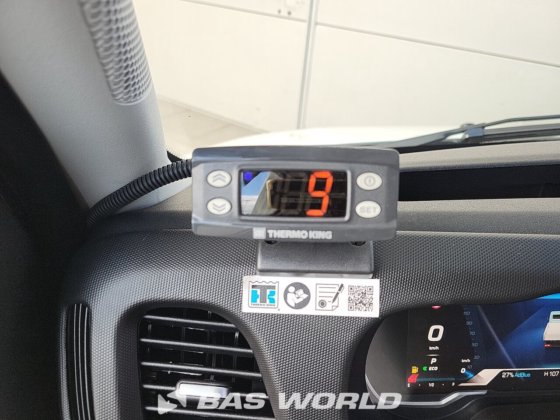 イヴェコ・デイリー 35S18 冷蔵車