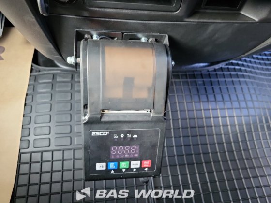 イヴェコ・デイリー 35S18 冷蔵車