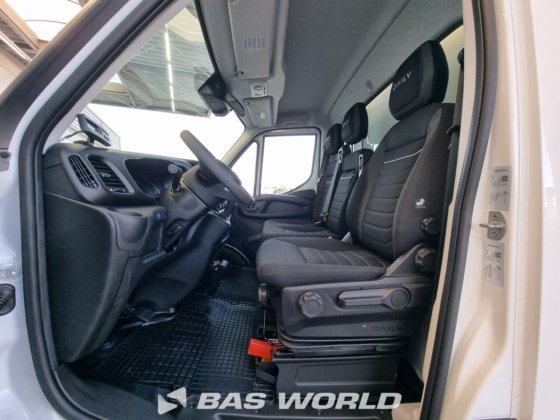 イヴェコ・デイリー 35S18 冷蔵車