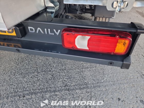 イヴェコ・デイリー 35S18 冷蔵車