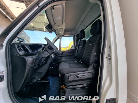 イヴェコ・デイリー 35S18 冷蔵車