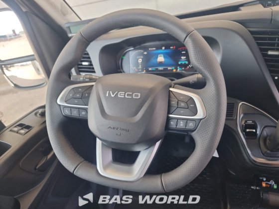 イヴェコ・デイリー 35S18 冷蔵車