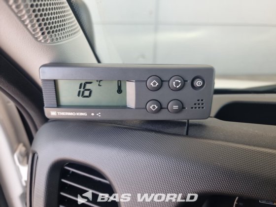 イヴェコ・デイリー 35S18 冷蔵車