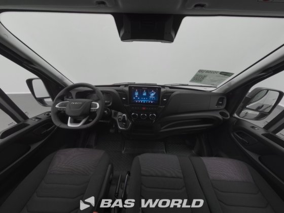 イヴェコ・デイリー 35S21 クローズド・ボックス・バン