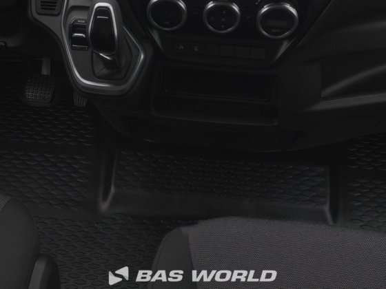 イヴェコ・デイリー 35S21 クローズド・ボックス・バン