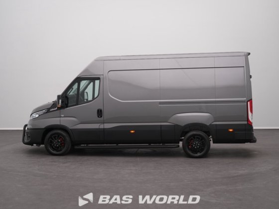 イヴェコ・デイリー 35S21 クローズド・ボックス・バン