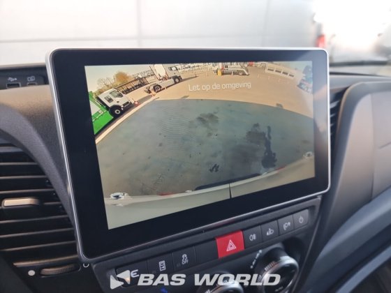 イヴェコ・デイリー 35S21 クローズド・ボックス・バン