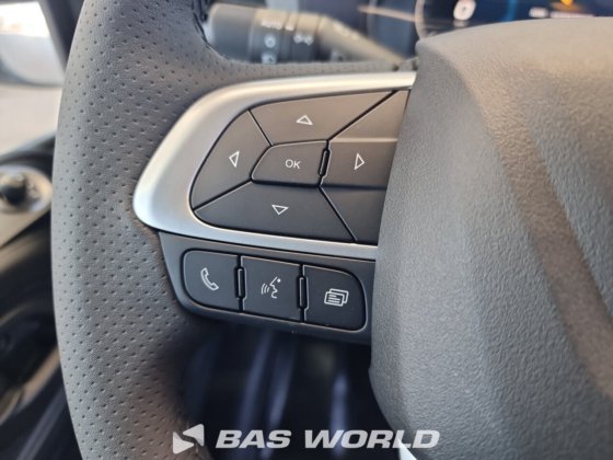 イヴェコ・デイリー 35S21 クローズド・ボックス・バン