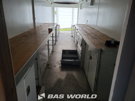 コッティンガム・クローズドボックス・セミトレーラー