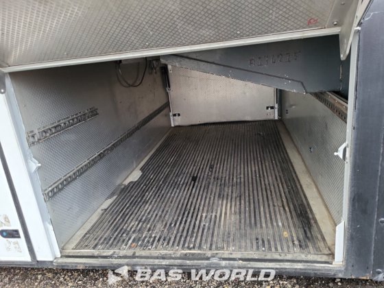 コッティンガム・クローズドボックス・セミトレーラー