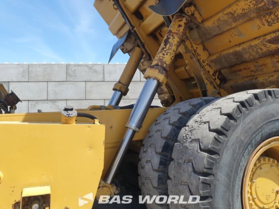 キャタピラー・リジッド・ダンパー