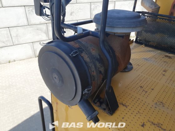 キャタピラー・リジッド・ダンパー