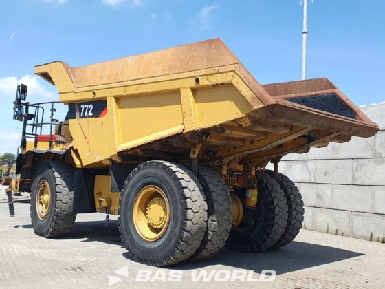 キャタピラー・リジッド・ダンパー