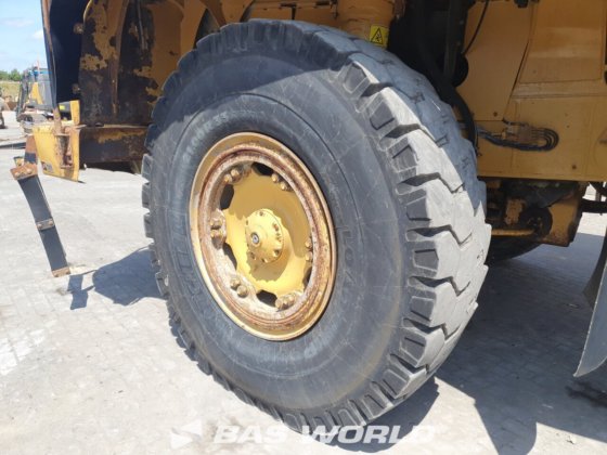 キャタピラー・リジッド・ダンパー