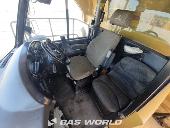 キャタピラー・リジッド・ダンパー