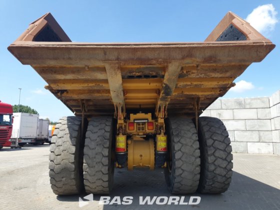 キャタピラー・リジッド・ダンパー