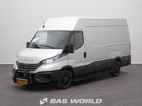 依维柯 Daily 35S21 封闭箱式货车