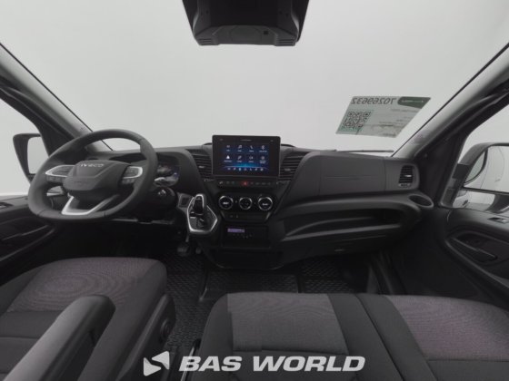 イヴェコ・デイリー 35S21 クローズド・ボックス・バン